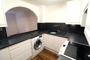 Kitchen- click for photo gallery